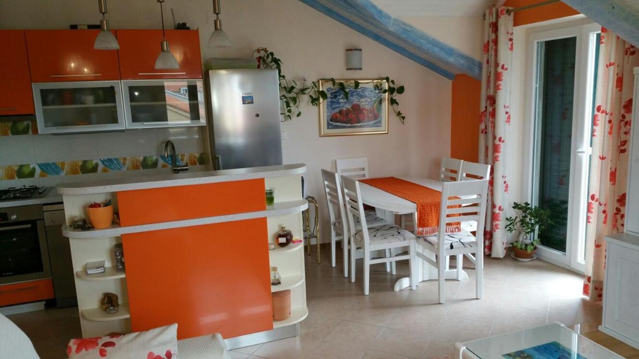 Tri Palme Leilighet Prvic Sepurine Eksteriør bilde